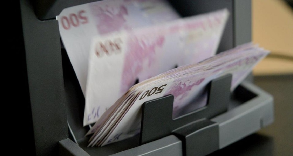Depozitat ne euro, humbje 260 mln euro nga zhvleresimi i valutave